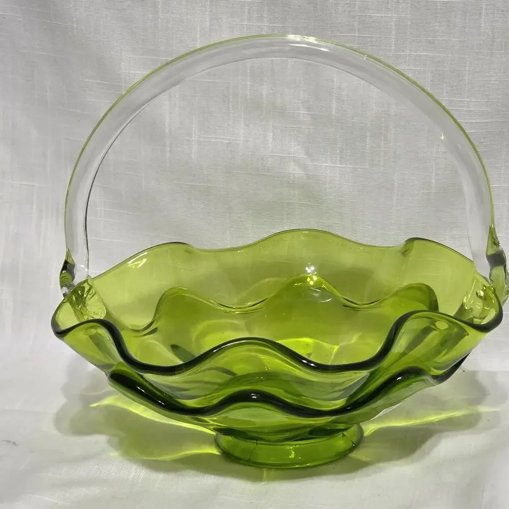 Green Art Glass Basket Bowl Handled Ruffled Rim Scalloped Centerpiece